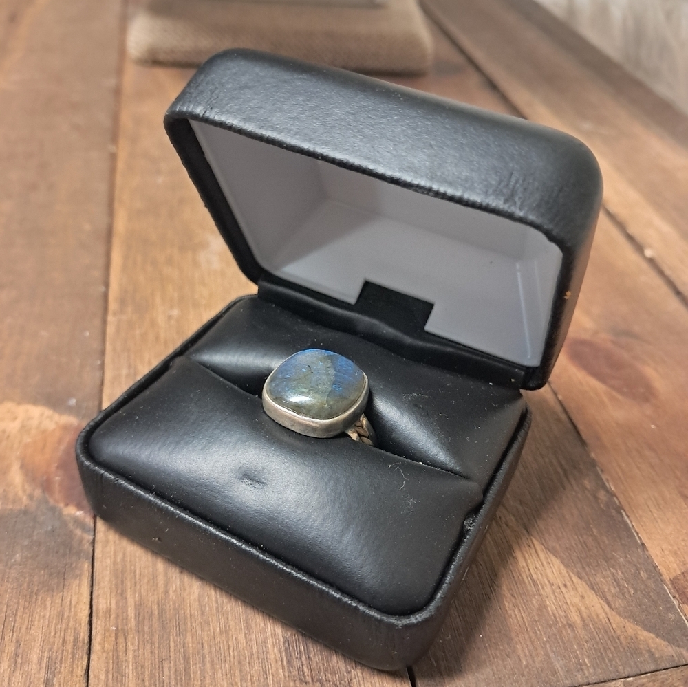 Vintage 925 Sterling Silver Moonstone Ring - Picture 8 of 9